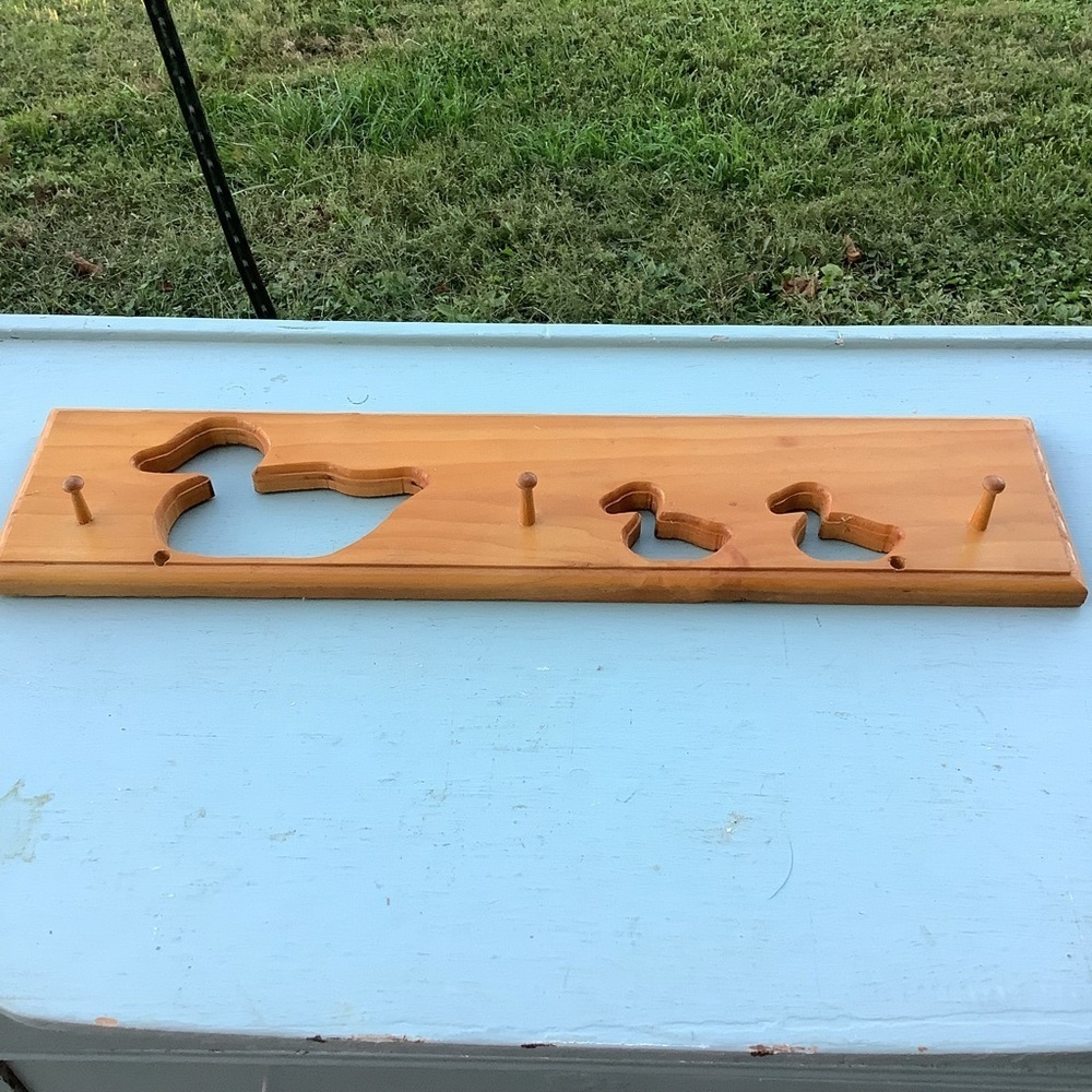 Vintage Handmade Homemade Wood Wooden Duck Ducklings Peg Shelf